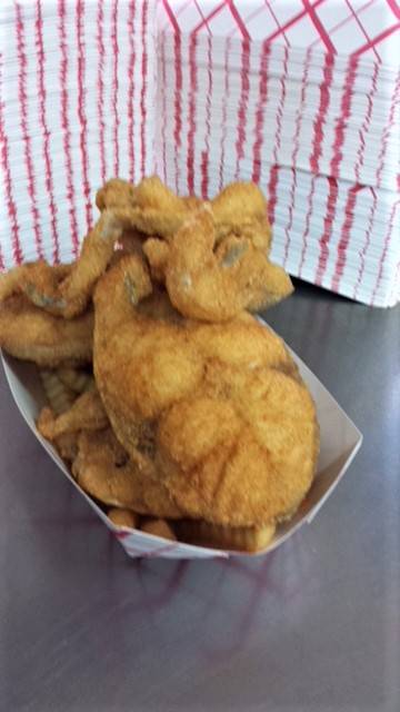 Bens Bar=Be-Cue | restaurant | 5931 W North Ave, Chicago, IL 60639, USA | 7736370003 OR +1 773-637-0003