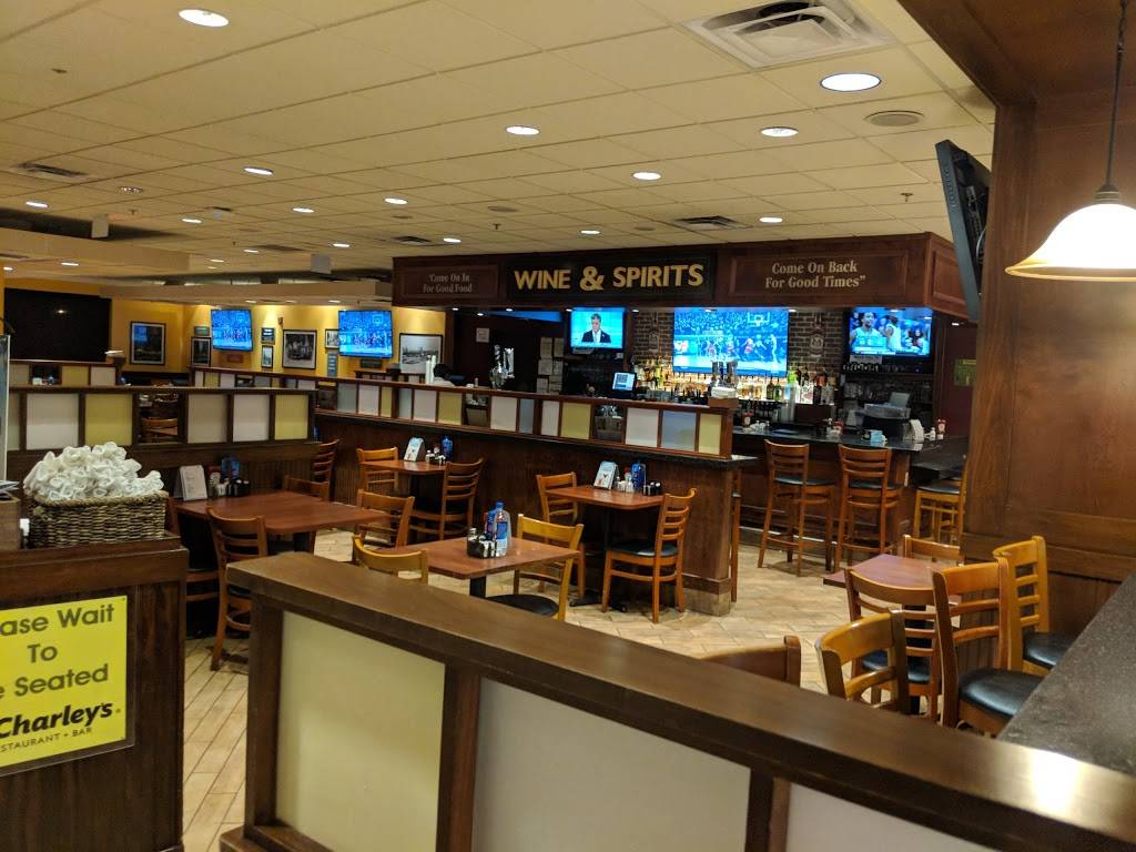 OCharley’s Restaurant & Bar | restaurant | 1 Terminal Dr, Nashville, TN 37214, USA | 6152754362 OR +1 615-275-4362