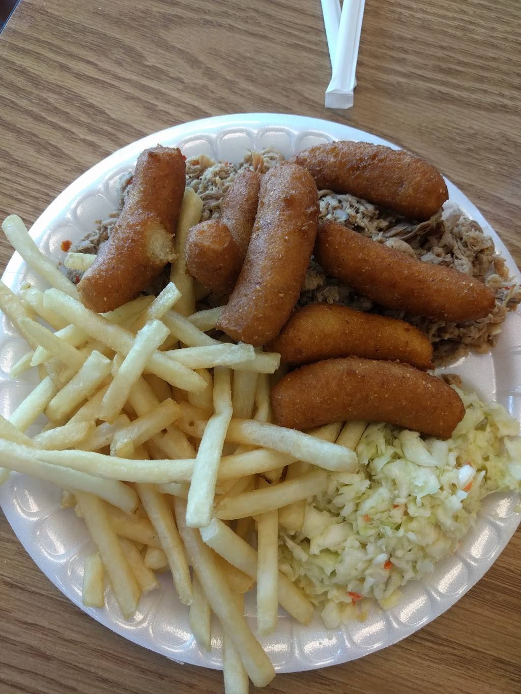 Smithfields Chicken N Bar-B-Q | restaurant | 1105 Gum Branch Rd, Jacksonville, NC 28540, USA | 9103476355 OR +1 910-347-6355