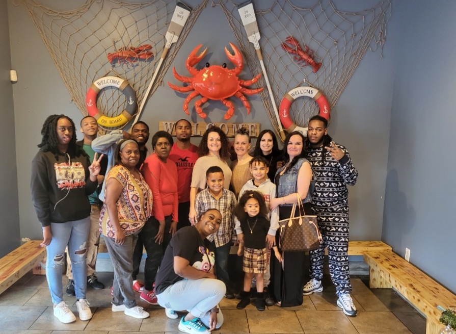 Red Anchor Cajun Seafood Restaurant & Bar | restaurant | 5621 Johnston St, Lafayette, LA 70503, USA | 3377033008 OR +1 337-703-3008