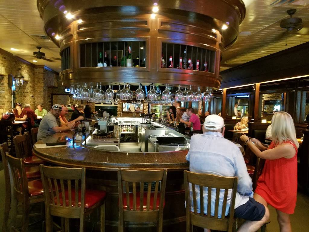 Charlestons Restaurant | restaurant | 2000 S Meridian Ave, Oklahoma City, OK 73108, USA | 4056816686 OR +1 405-681-6686