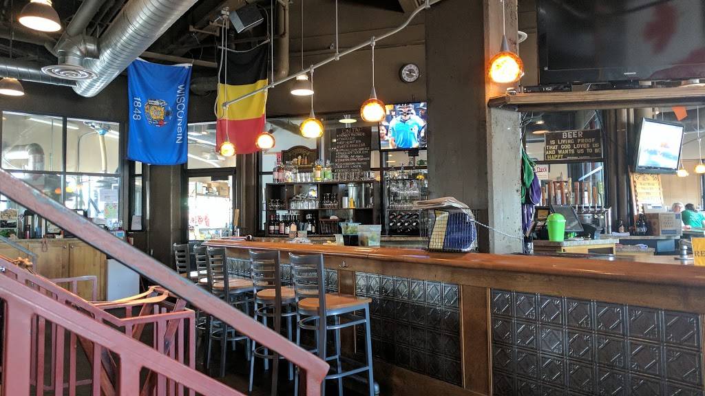 Blue Heron BrewPub | restaurant | 108 W 9th St, Marshfield, WI 54449, USA | 7153891868 OR +1 715-389-1868