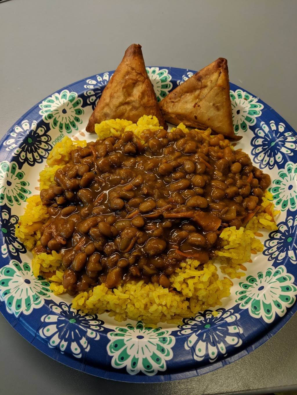 Zwelis Kitchen | restaurant | 4600 Durham-Chapel Hill Blvd #26, Durham, NC 27707, USA | 9842197555 OR +1 984-219-7555