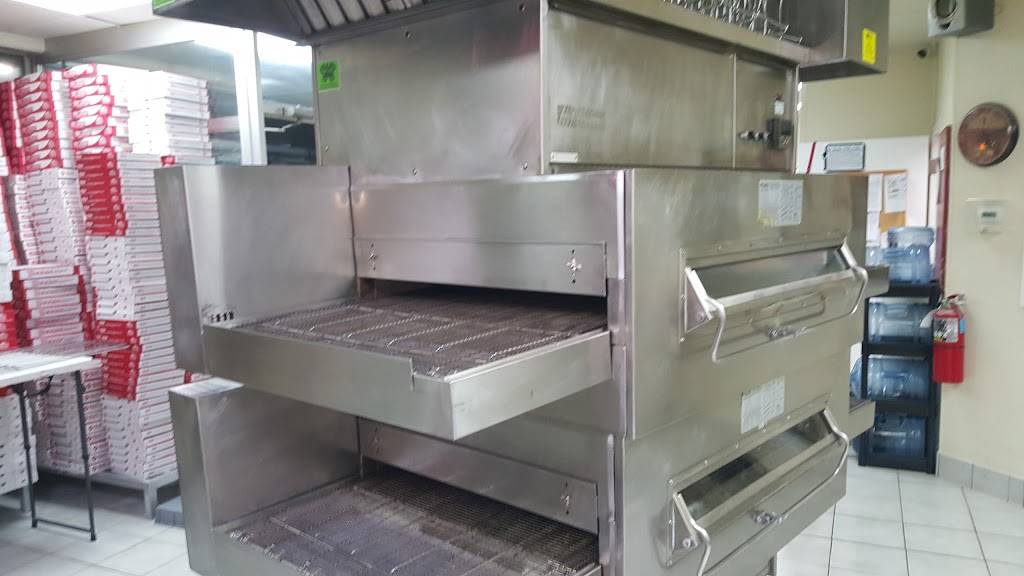 Papa Johns Pizza | restaurant | 225 E Congress Ave, Rantoul, IL 61866, USA | 2178939922 OR +1 217-893-9922