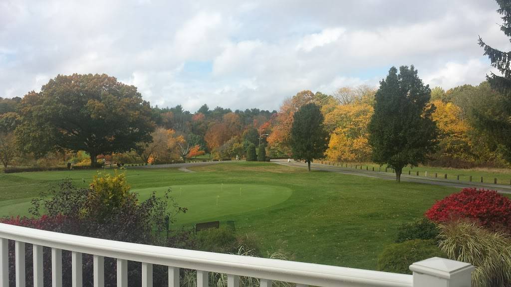 Hopedale Country Club | restaurant | 90 Mill St, Hopedale, MA 01747, USA | 5084739876 OR +1 508-473-9876