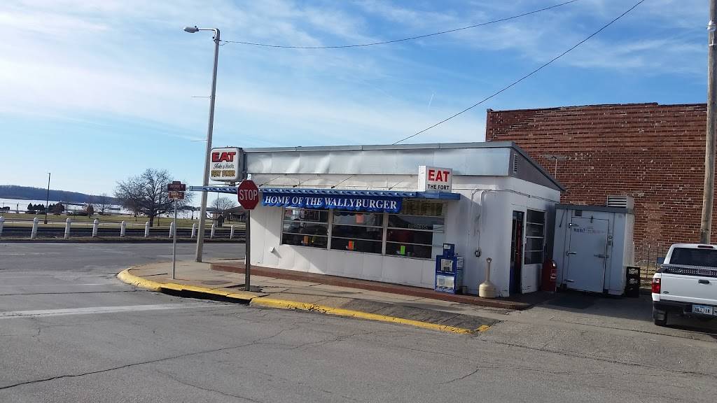 The Fort Diner | restaurant | 801 Ave H, Fort Madison, IA 52627, USA | 3193721949 OR +1 319-372-1949