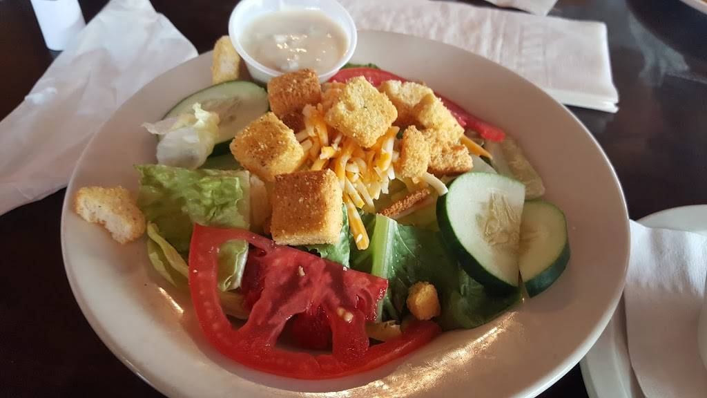 Center Street Tavern | restaurant | 4381 Senator Russell Avenue, Acworth, GA 30101, USA | 7709170004 OR +1 770-917-0004