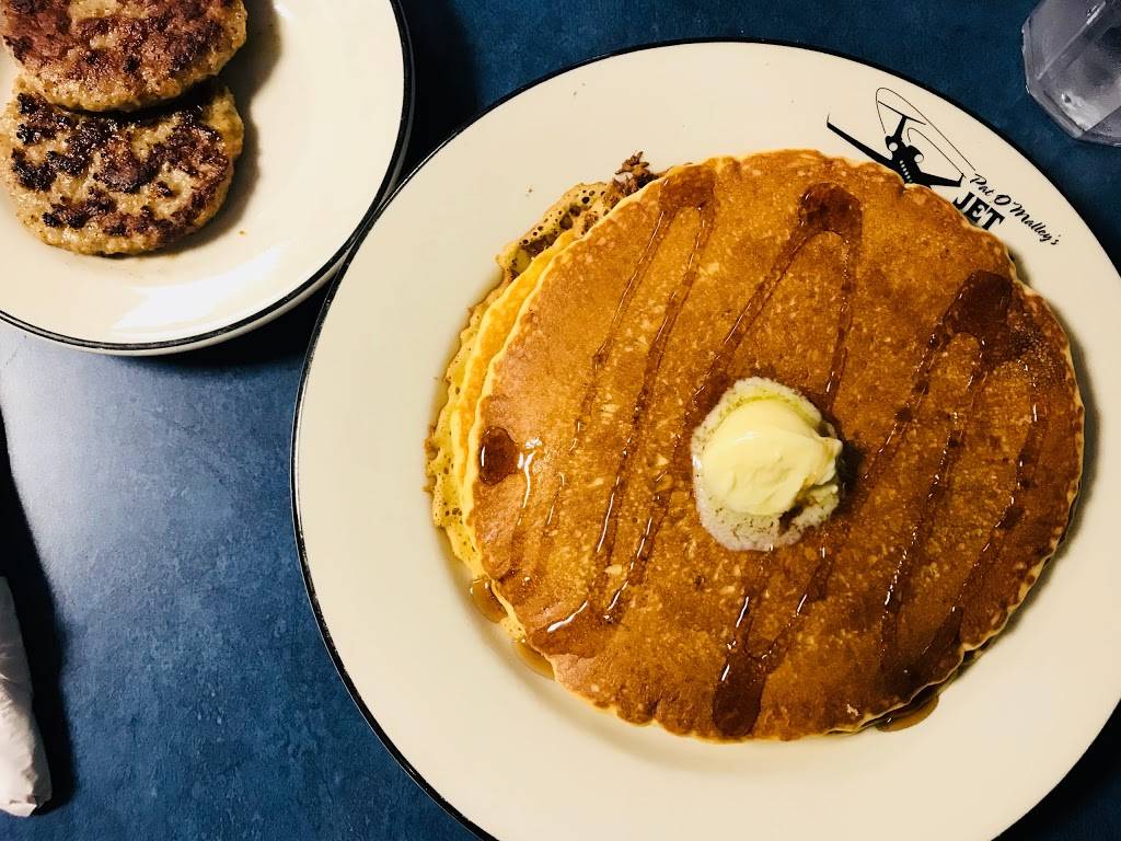 Pat OMalleys Jet Room | restaurant | 3606 Corben Ct Located inside the Wisconsin Avaition building, Madison, WI 53704, USA | 6082685010 OR +1 608-268-5010