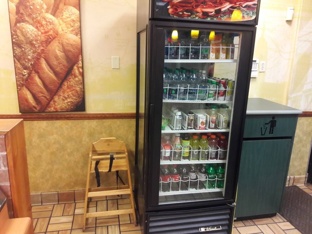 Subway | restaurant | 7311 SW 97th Ave, Miami, FL 33173, USA | 3056398250 OR +1 305-639-8250