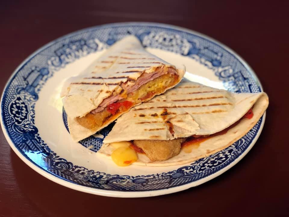 Grimsby Hollow Meadery | restaurant | 4525 M-37 Suite E, Middleville, MI 49333, USA | 6169162418 OR +1 616-916-2418