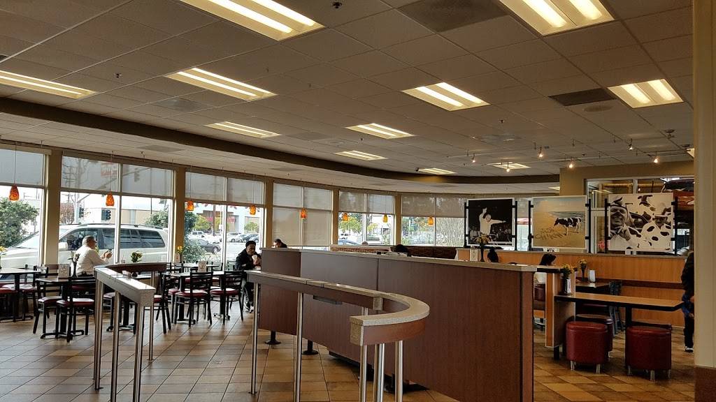 Chick-fil-A | restaurant | 18200 Hawthorne Blvd, Torrance, CA 90504, USA | 3103717320 OR +1 310-371-7320