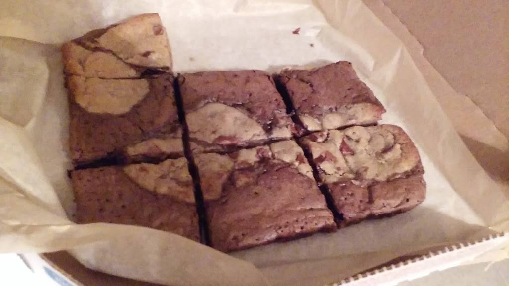 Dominos Pizza | meal delivery | 2613 Charlestown Rd, New Albany, IN 47150, USA | 8129440030 OR +1 812-944-0030