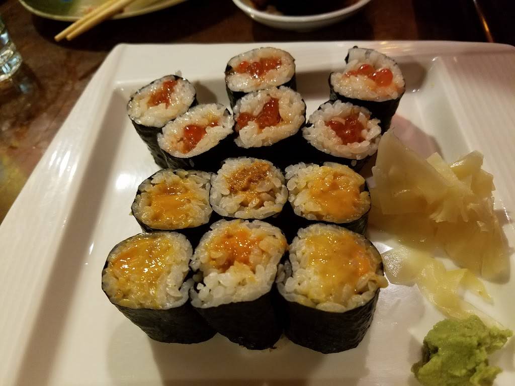 Mickeys Place | restaurant | 40-17 Bell Blvd, Bayside, NY 11361, USA | 7182248152 OR +1 718-224-8152