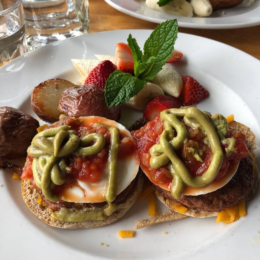 Factory Girl | restaurant | 193 Danforth Ave, Toronto, ON M4K 1N2, Canada | 6473522799 OR +1 647-352-2799