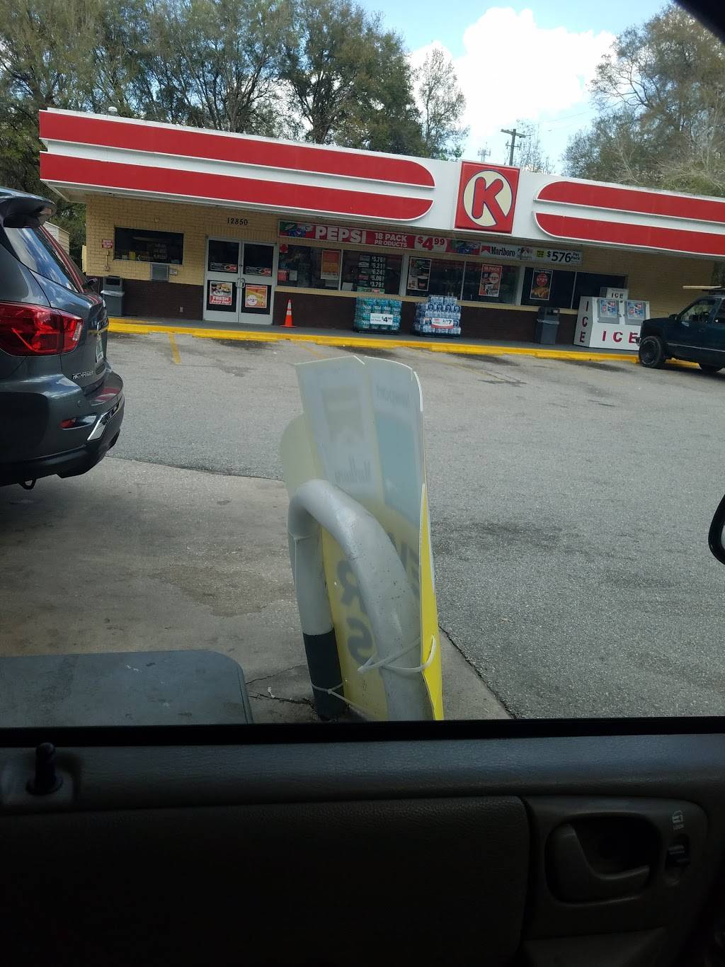 Circle K | meal takeaway | 12850 Morris Bridge Rd, Thonotosassa, FL 33592, USA | 8139862677 OR +1 813-986-2677
