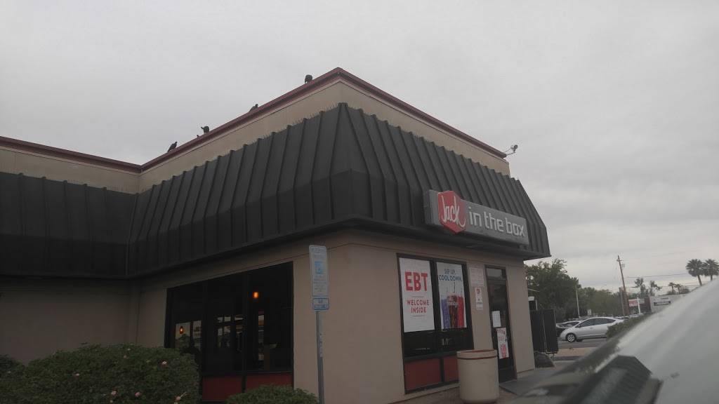 Jack in the Box | restaurant | 6351 N 7th St, Phoenix, AZ 85014, USA | 6022411433 OR +1 602-241-1433