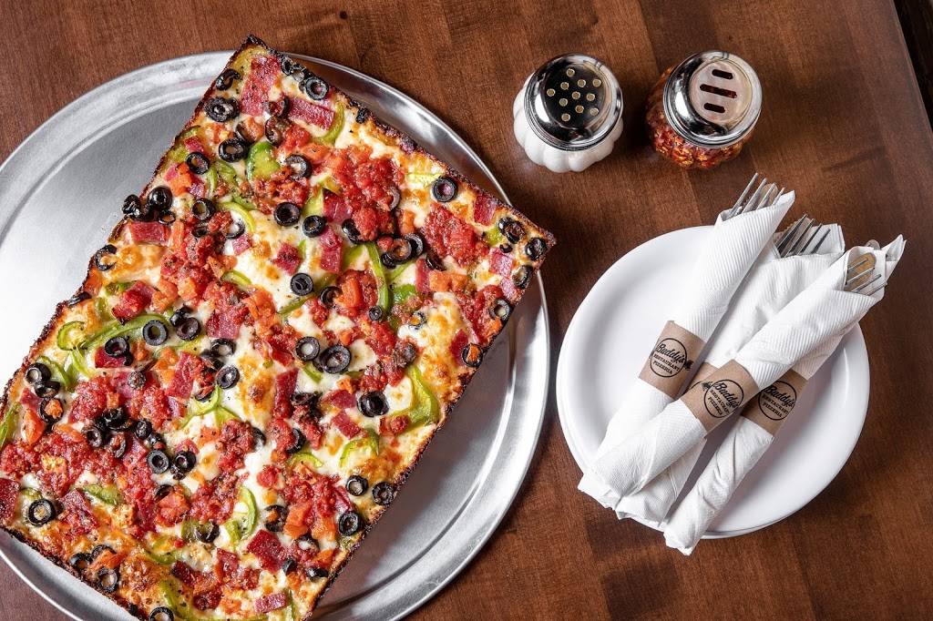 Buddys Pizza | restaurant | 987 Wilshire Dr, Troy, MI 48084, USA | 2485160400 OR +1 248-516-0400