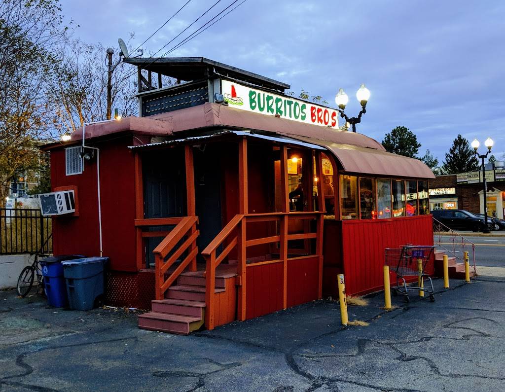 Burrito Bros | meal takeaway | 2599 Columbia Pike, Arlington, VA 22204, USA | 7033023999 OR +1 703-302-3999