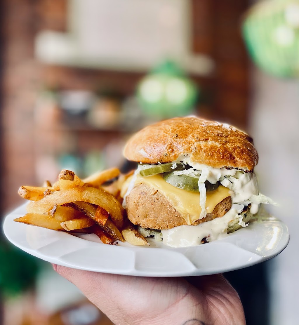 Senza | restaurant | 372 Butler St, Pittsburgh, PA 15223, USA | 4122099766 OR +1 412-209-9766