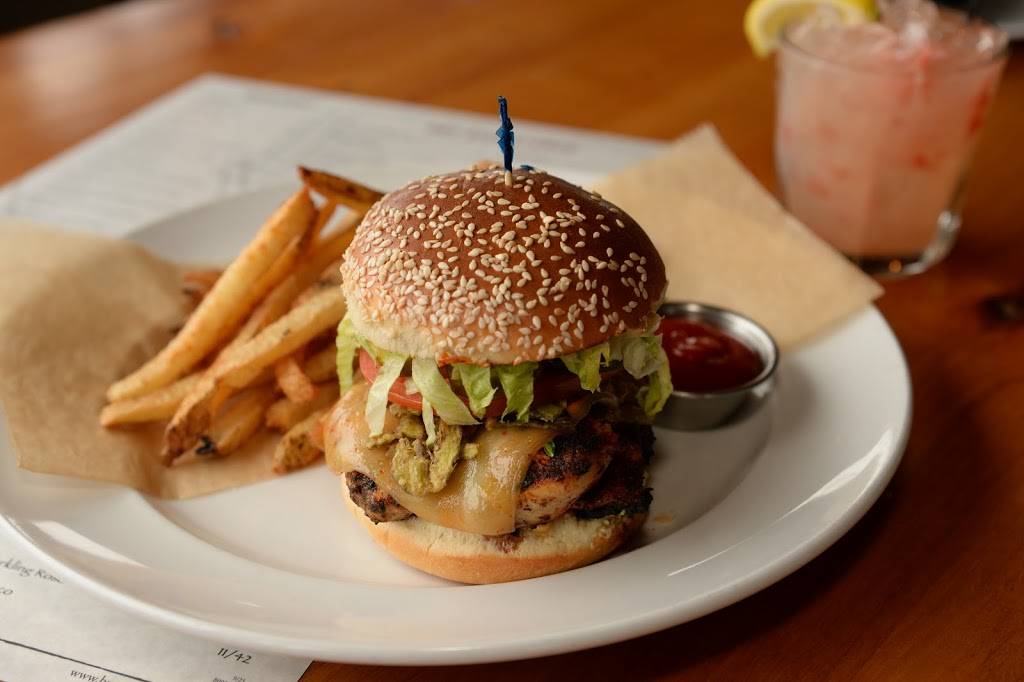 Burntwood Tavern Orlando | restaurant | 5078 Dr Phillips Blvd, Orlando, FL 32819, USA | 4077769991 OR +1 407-776-9991