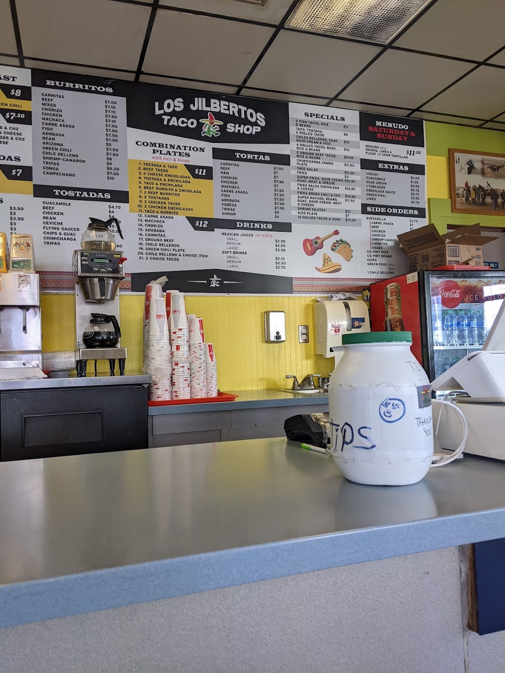 Los Jilbertos | restaurant | 2812 North Ave, Grand Junction, CO 81501, USA | 9702436972 OR +1 970-243-6972