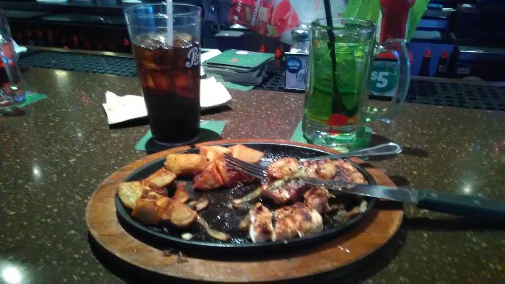 Circus Hall of Cream | restaurant | 211 22nd St SW, Hickory, NC 28602, USA | 8283284214 OR +1 828-328-4214