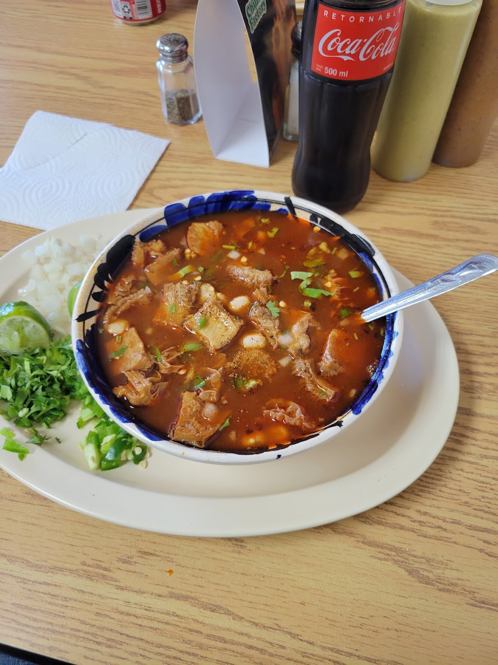 Los Primos Tacos & More | restaurant | 5012 Sharp St, Dallas, TX 75247, USA | 4693725535 OR +1 469-372-5535