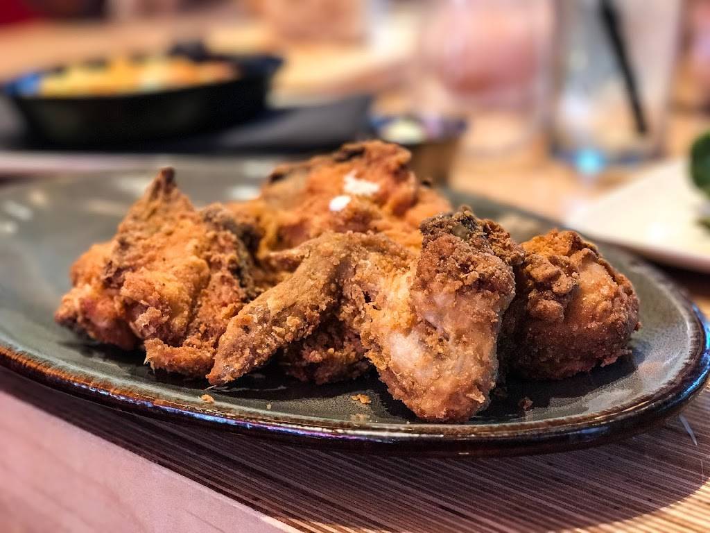 Molly Bs | restaurant | 1414 Andrew Young International Blvd, Mercedes-Benz Stadium, Atlanta, GA 30313, USA | 4703415050 OR +1 470-341-5050