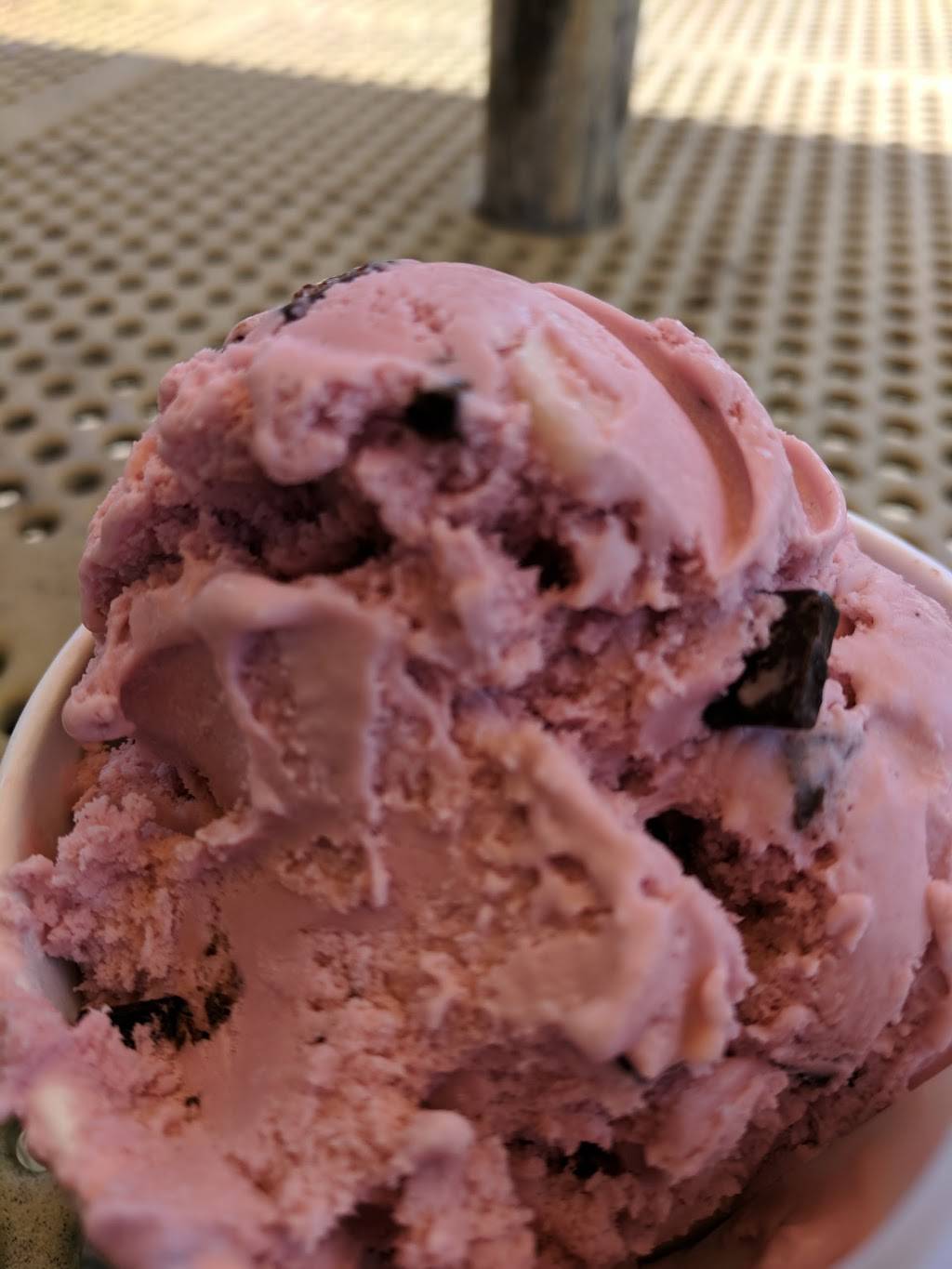 A.C. Petersen at Hallmark | restaurant | 113 Shore Rd, Old Lyme, CT 06371, USA | 8605989680 OR +1 860-598-9680