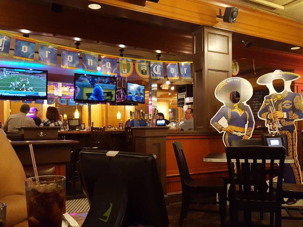 Uno Pizzeria & Grill | meal takeaway | 1722 Boston Rd, Springfield, MA 01129, USA | 4135436600 OR +1 413-543-6600