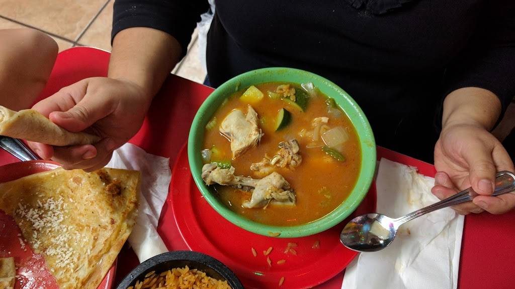 Tacos & Beer | restaurant | 909 E 6th St, Beaumont, CA 92223, USA | 9517692700 OR +1 951-769-2700