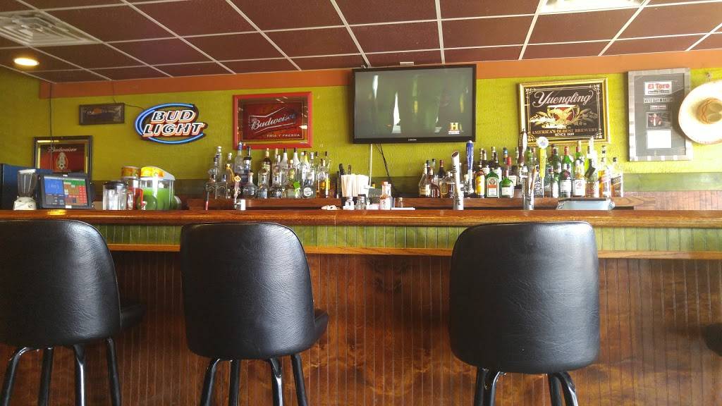 El Toro Bar & Grill | restaurant | 2915 Harshman Rd, Dayton, OH 45424, USA | 9372368411 OR +1 937-236-8411