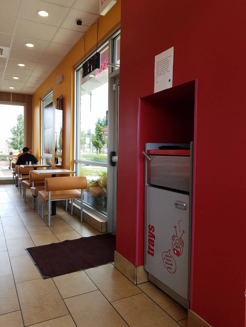 KFC | restaurant | 2601 Newberg Hwy, Woodburn, OR 97071, USA | 5039815550 OR +1 503-981-5550
