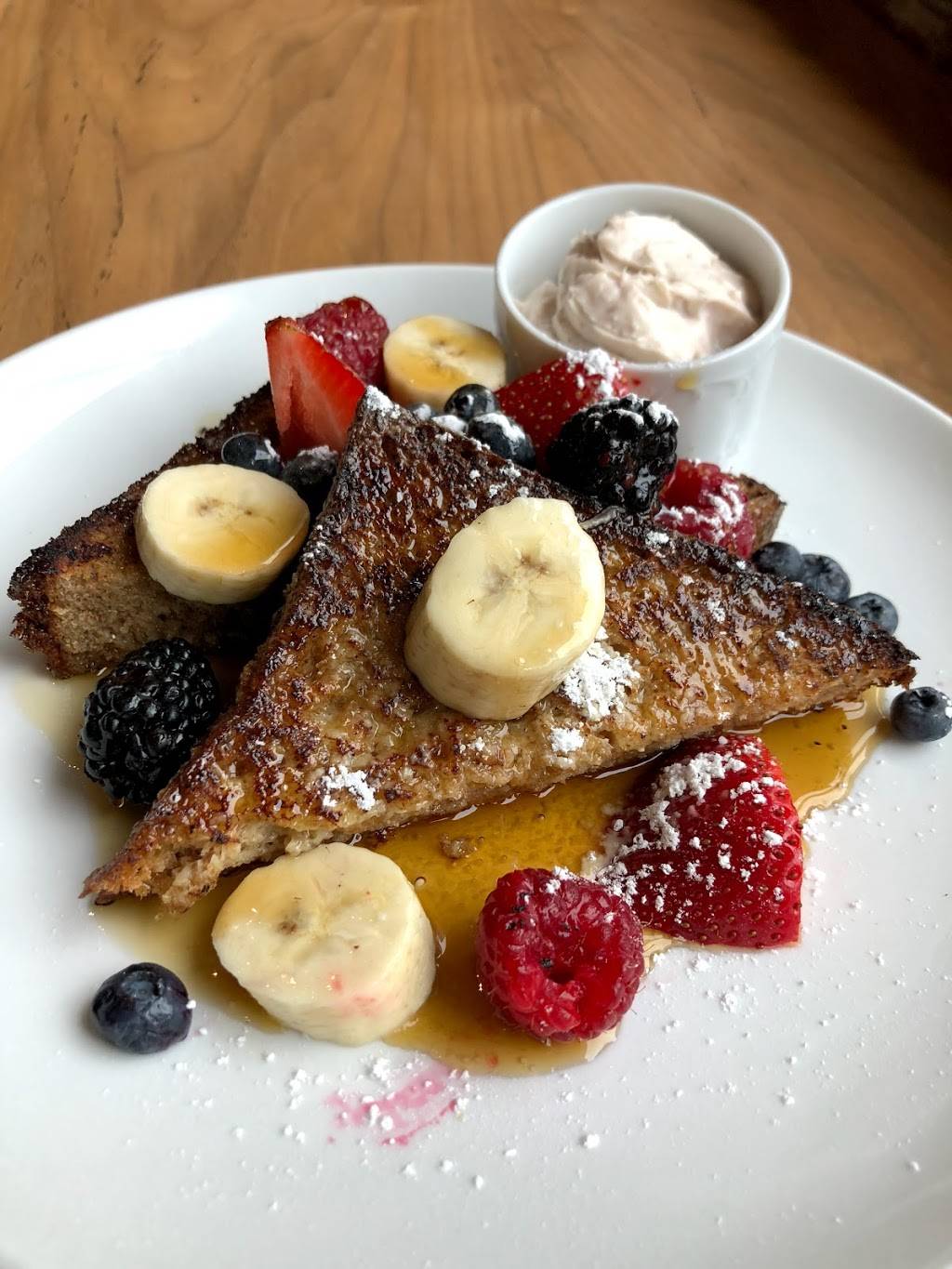 Harvey | restaurant | 96 Wythe Ave, Brooklyn, NY 11249, USA | 7183628100 OR +1 718-362-8100