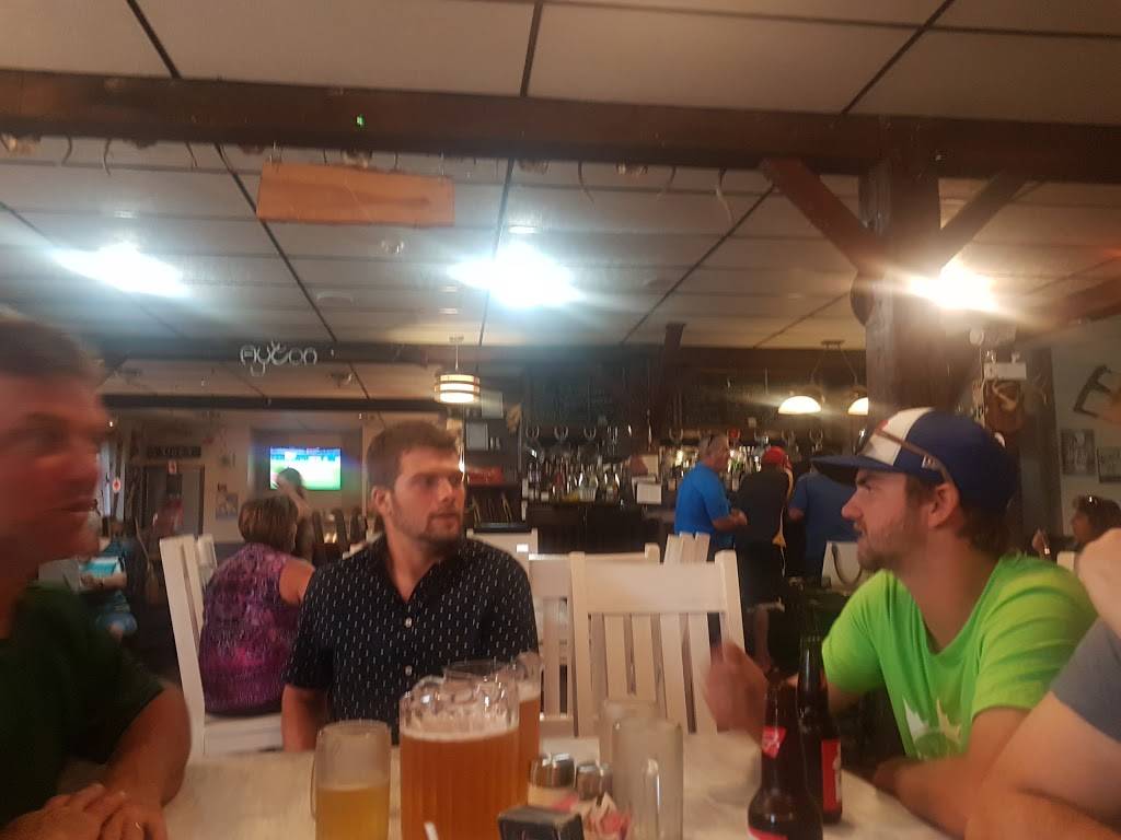 Trixies Saloon | restaurant | 520 Louisa St, Ayton, ON N0G 1C0, Canada | 5196657595 OR +1 519-665-7595