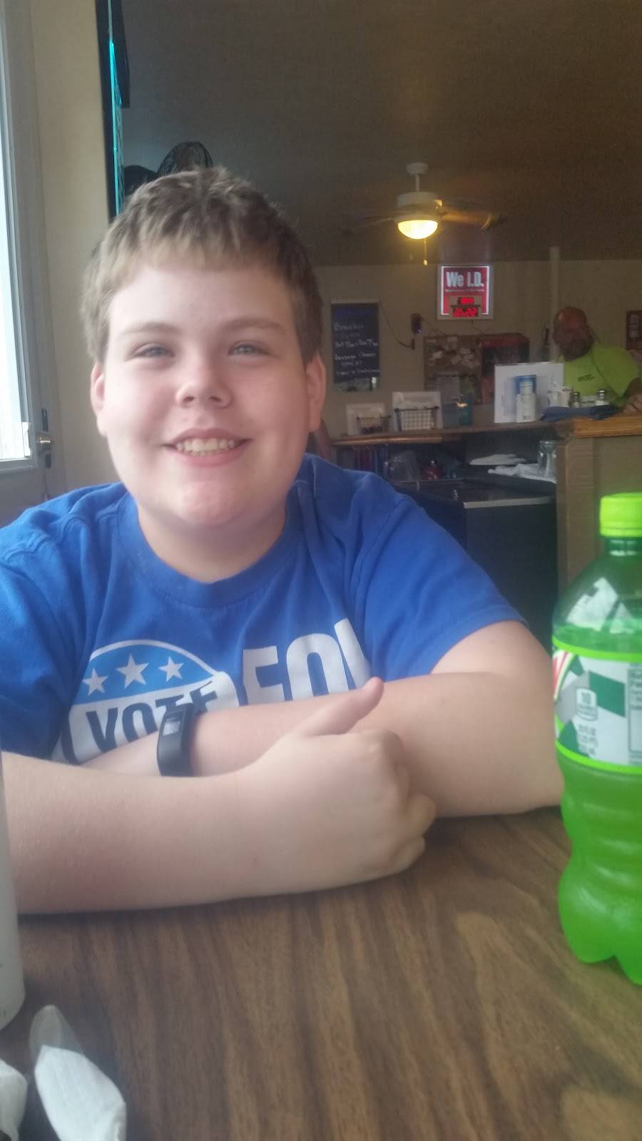 Argo General Store | restaurant | 21998 Wells Ferry Rd, Le Claire, IA 52753, USA | 5632895214 OR +1 563-289-5214