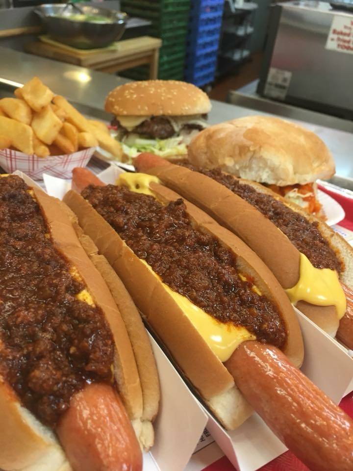 Frankies Hot Dogs | restaurant | Frankies Of, 1151 Boston Post Rd, West Haven, CT 06516, USA | 2039336631 OR +1 203-933-6631
