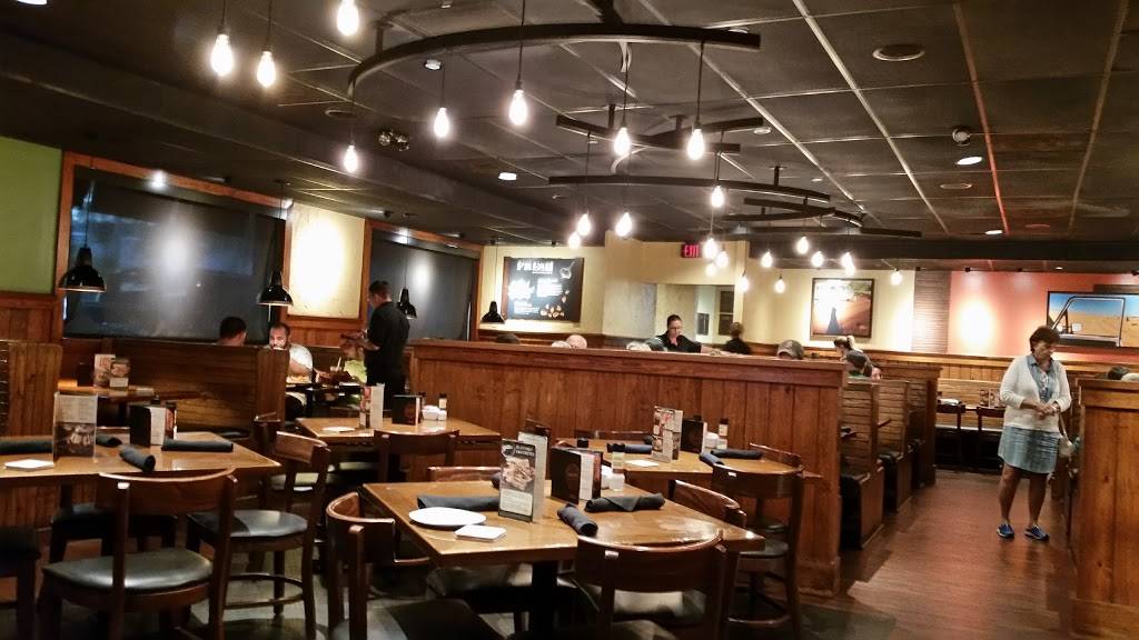 Outback Steakhouse | restaurant | 2020 W Brandon Blvd, Brandon, FL 33511, USA | 8136846283 OR +1 813-684-6283