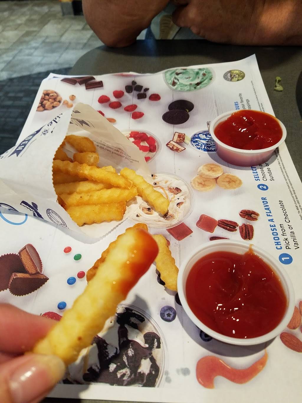 Culvers | restaurant | 5648 Tuscola Blvd, North Port, FL 34287, USA | 9418763681 OR +1 941-876-3681