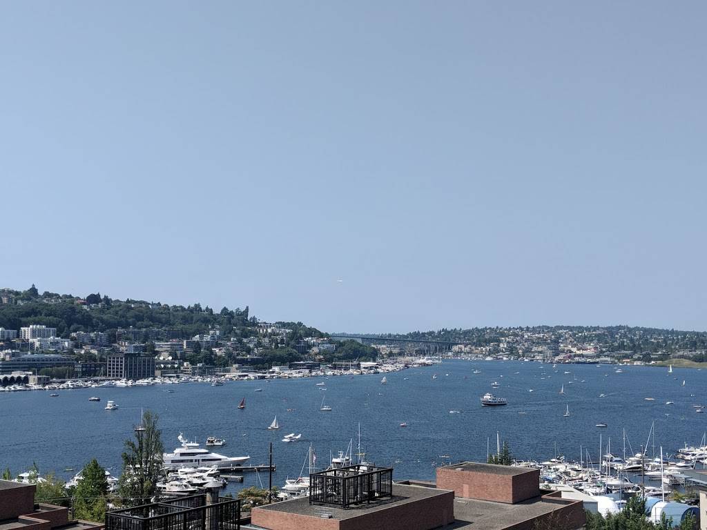 The Lookout | restaurant | 757 Bellevue Ave E, Seattle, WA 98102, USA | 2069223767 OR +1 206-922-3767