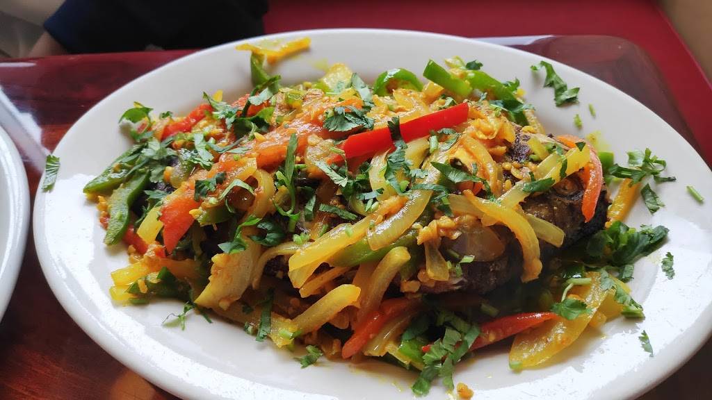 Aladdin Sweets & Cafe | restaurant | 11945 Conant St, Hamtramck, MI 48212, USA | 3138918050 OR +1 313-891-8050