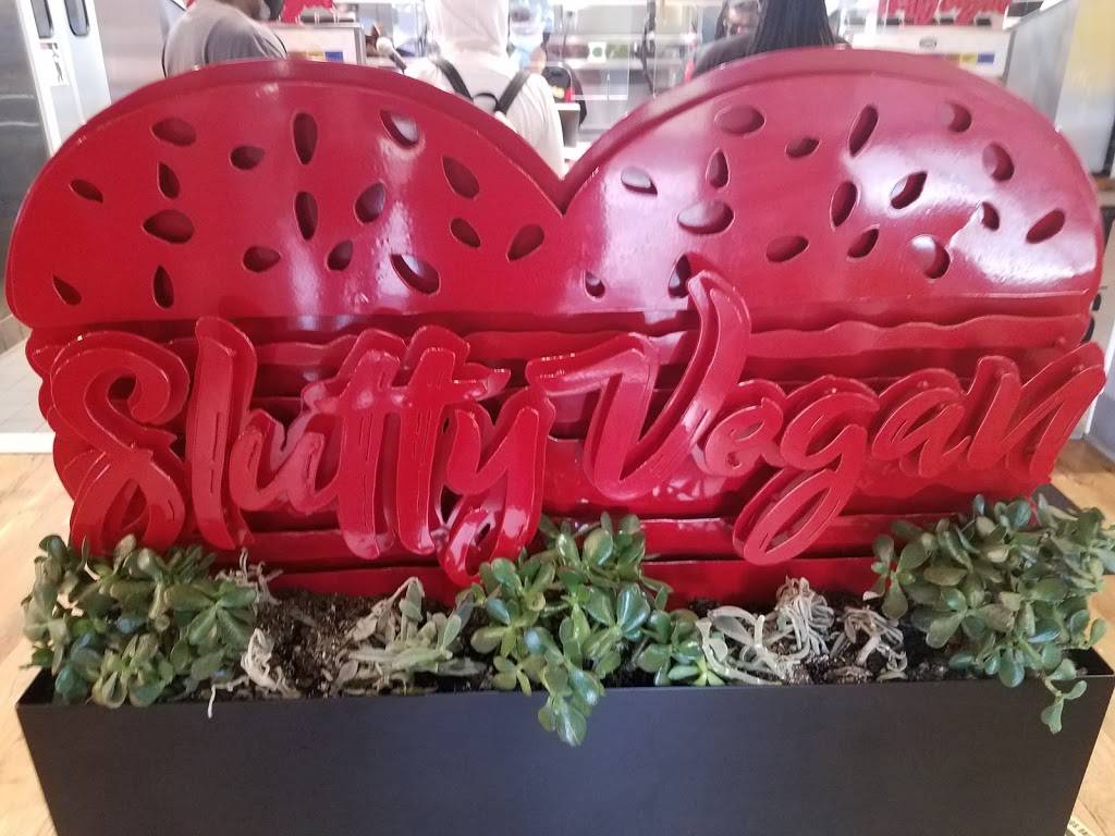 SluttyVegan ATL | restaurant | 164 N McDonough St, Jonesboro, GA 30236, USA | 8554397588 OR +1 855-439-7588