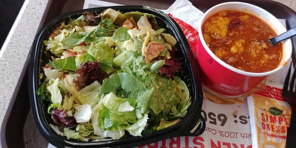 Wendys | restaurant | 450 St Clair St, Chatham, ON N7L 3K7, Canada | 5193516653 OR +1 519-351-6653