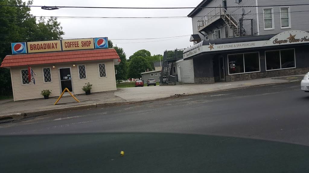 Broadway Coffee Shop & Dairy | cafe | 293 Broadway, Bangor, ME 04401, USA | 2079426883 OR +1 207-942-6883