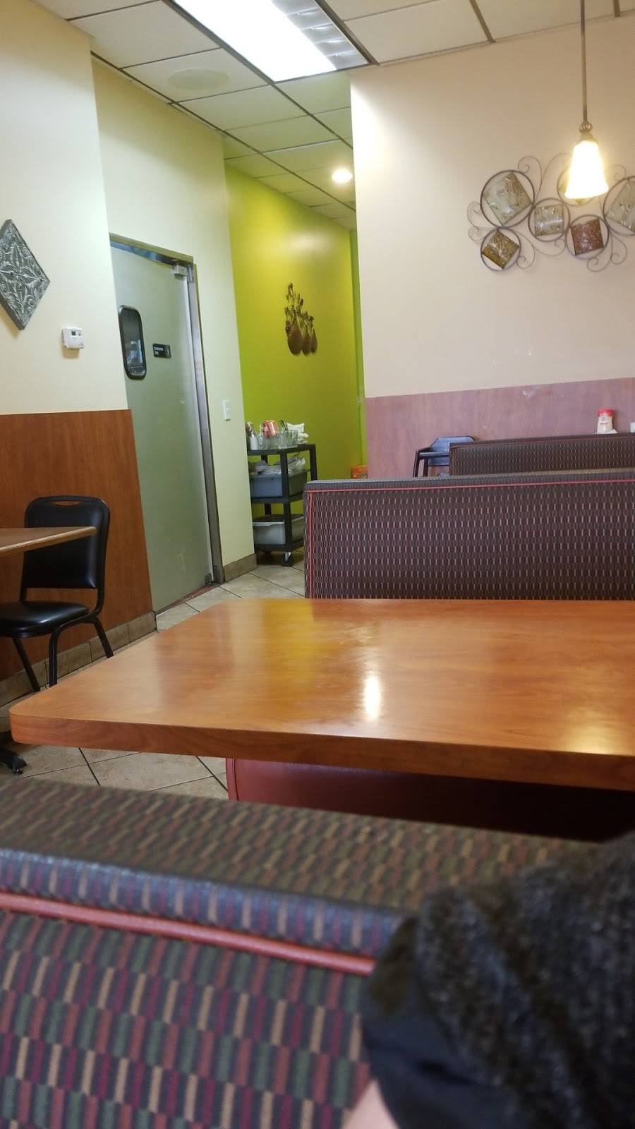 Canton Pita Restaurant | restaurant | 45450 Ford Rd, Canton, MI 48187, USA | 7344511411 OR +1 734-451-1411