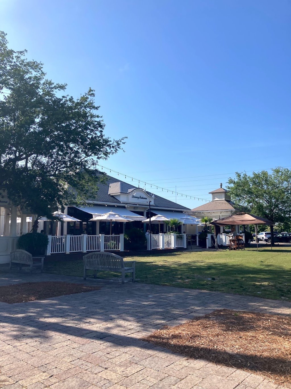 Tommy Bahama Restaurant, Bar & Store | restaurant | 525 Grand Blvd, Sandestin, FL 32550, USA | 8506541743 OR +1 850-654-1743