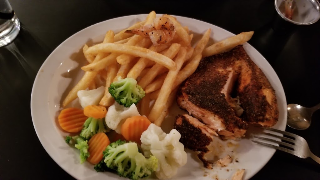 Stockyard Restaurant | restaurant | 360 Madison St, Fredonia, KS 66736, USA | 6203782563 OR +1 620-378-2563