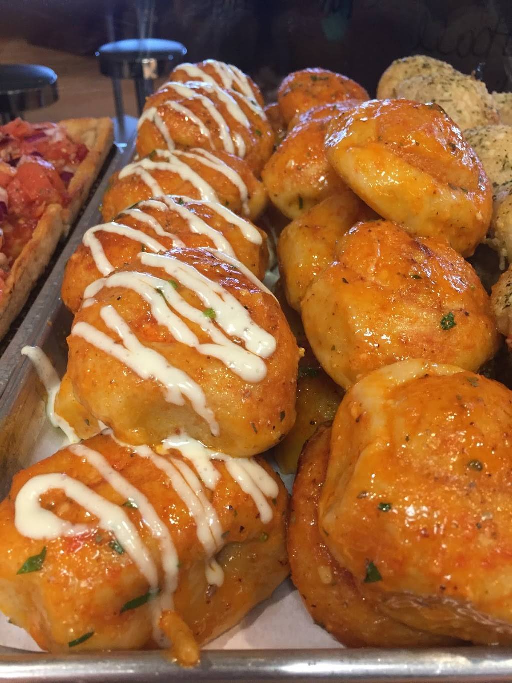 Caffe Amici | restaurant | 353 Independence Plaza, Selden, NY 11784, USA | 6316980818 OR +1 631-698-0818