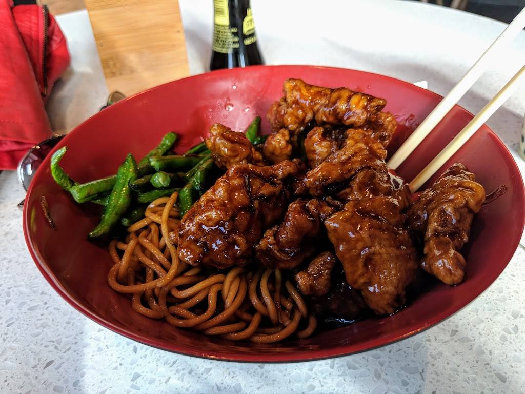 Bento Asian Kitchen + Sushi | restaurant | 320 3rd St S, St. Petersburg, FL 33701, USA | 7273175533 OR +1 727-317-5533