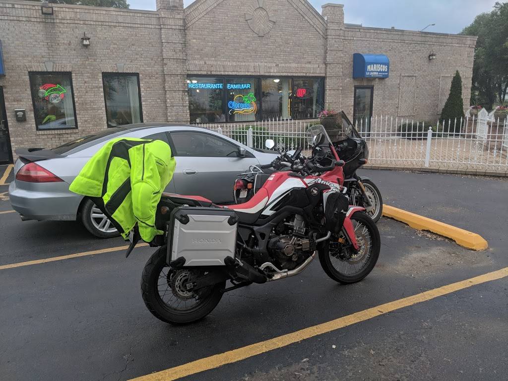 Mariscos La Laguna | restaurant | 601 N Eastern Ave, Joliet, IL 60432, USA | 8157273214 OR +1 815-727-3214